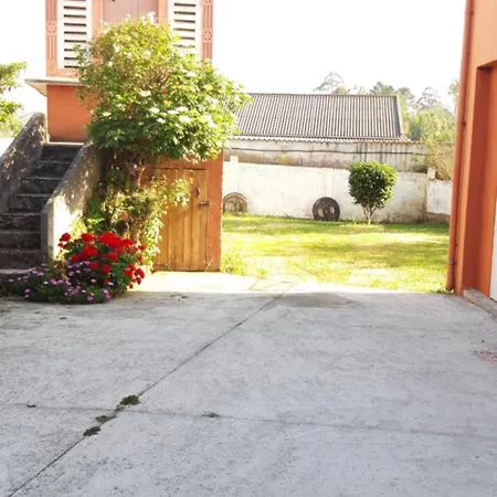 Acogedora De 165 M2 En Ajardinada Totalmente Cerrada De 600 M2 Сasa de vacaciones