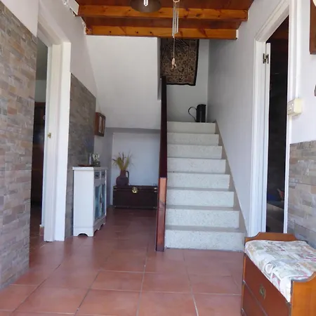 Acogedora De 165 M2 En Ajardinada Totalmente Cerrada De 600 M2 Сasa de vacaciones